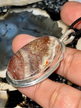 Brown & White Crazy Lace Agate Pendant 2 1/2”